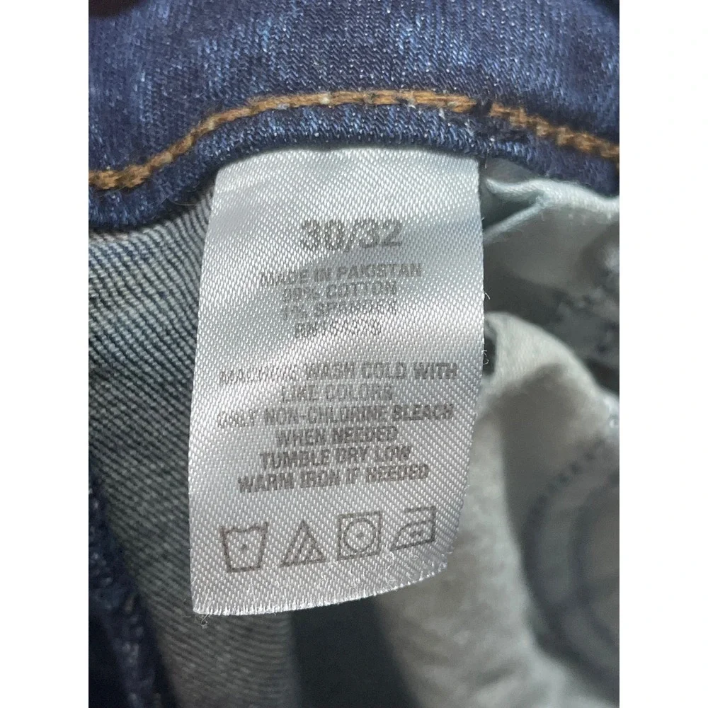 Aeropostale Slim Straight Medium Wash Denim Jeans 30x32